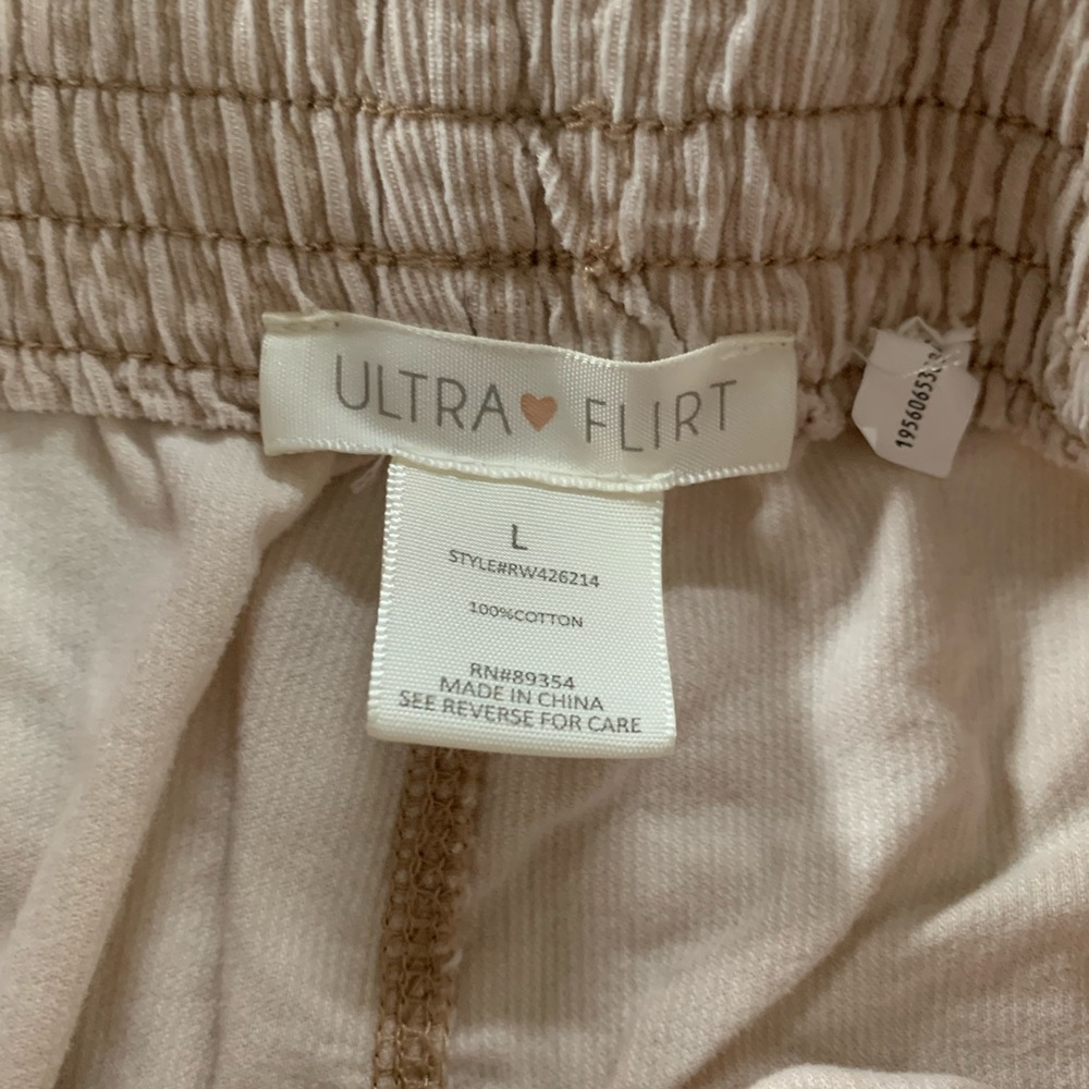 Cream Shorts - Picture 2 of 2